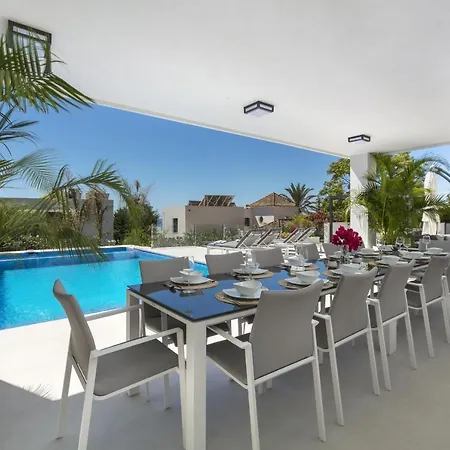 Villa La Perla By Finest *