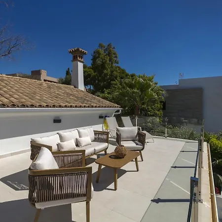 La Perla Villa