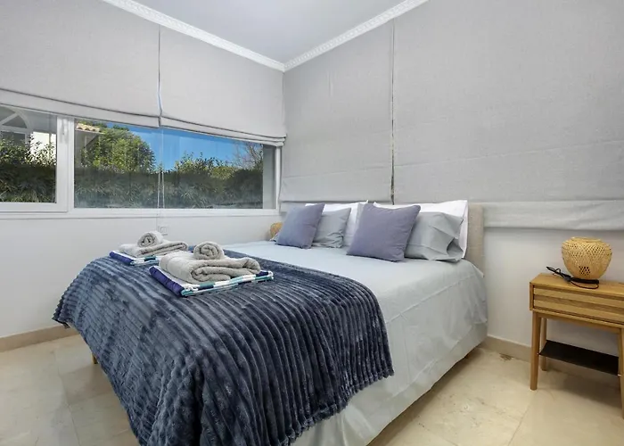 Willa La Perla By Finest *