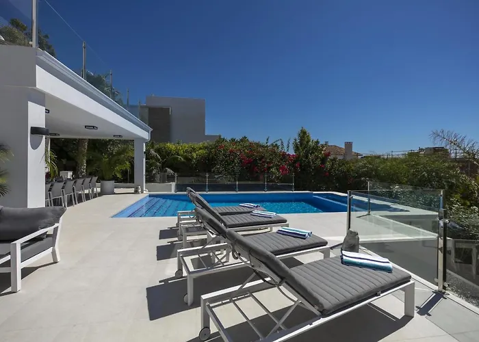 Villa La Perla By Finest