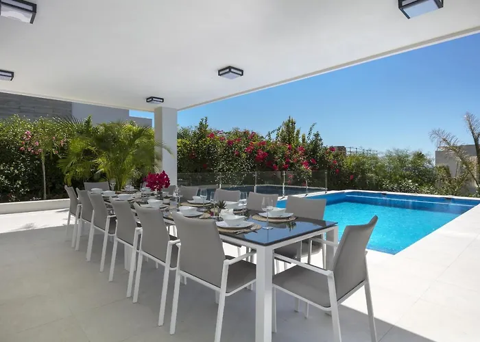Villa La Perla By Finest *